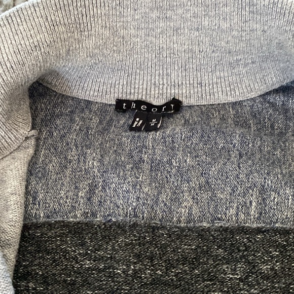 Theory cotton zip front sweater medium. Soft, comfortable - Picture 2 of 3